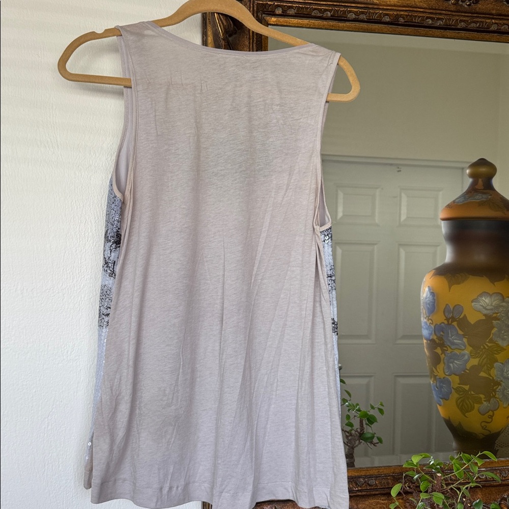 Express Gray Tank Top - Picture 4 of 5